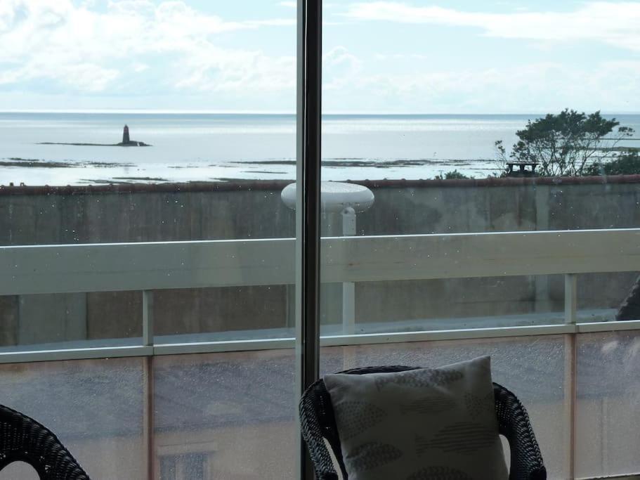 Studio Avec Vue Sur Mer A Granville. Plage A 3 Min Exteriör bild