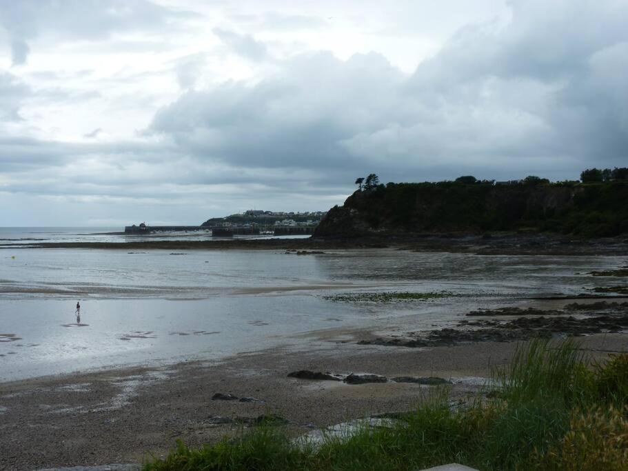 Studio Avec Vue Sur Mer A Granville. Plage A 3 Min Exteriör bild